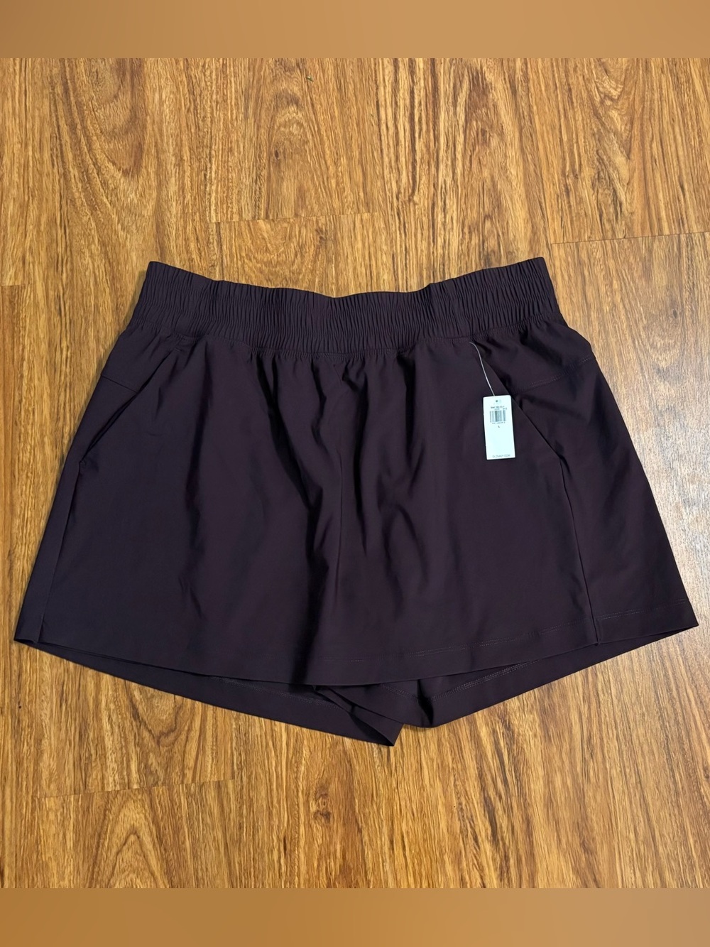 Old Navy Sleektech Go-Dry Women's Plum Athletic Skort - Size Large - NWT